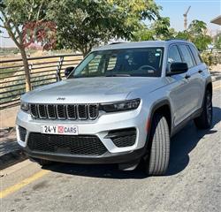 جیپ گراند شیرۆکی